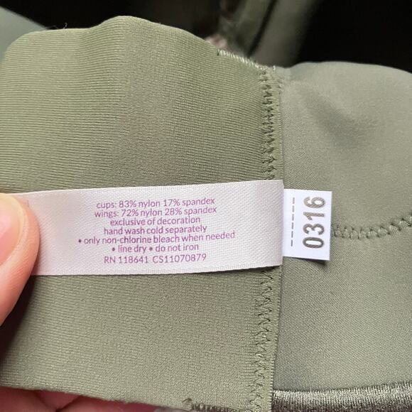 Cacique NWT Sz 40F C Wire Balconette Bra Olive Green Side-smoothing Solution - Picture 13 of 14